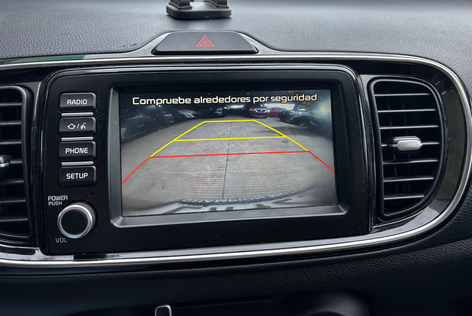 Kia Soluto 2022 Manual color Beige, Imagen #12