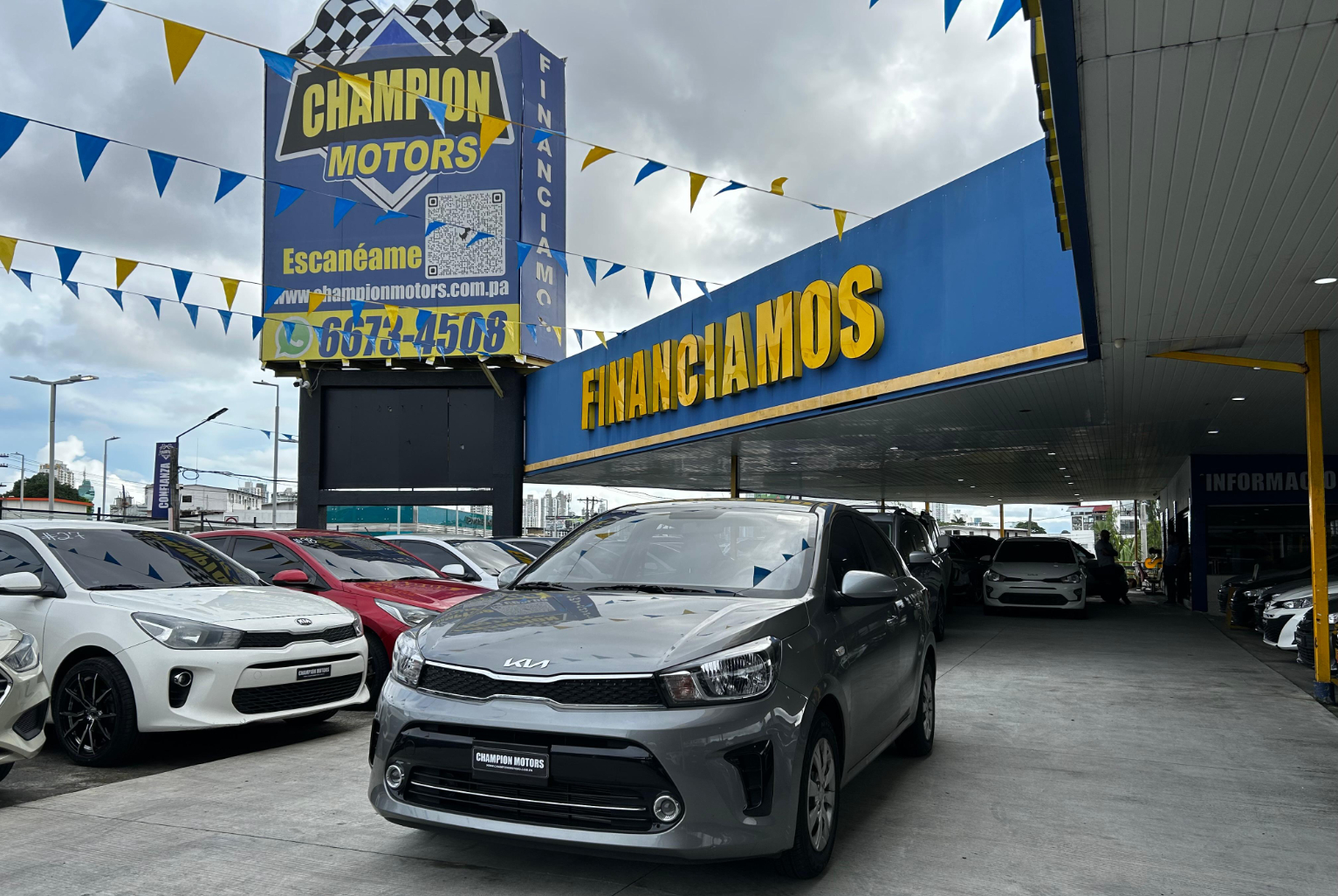 Kia Soluto 2026 Automático color Blanco, Imagen #1