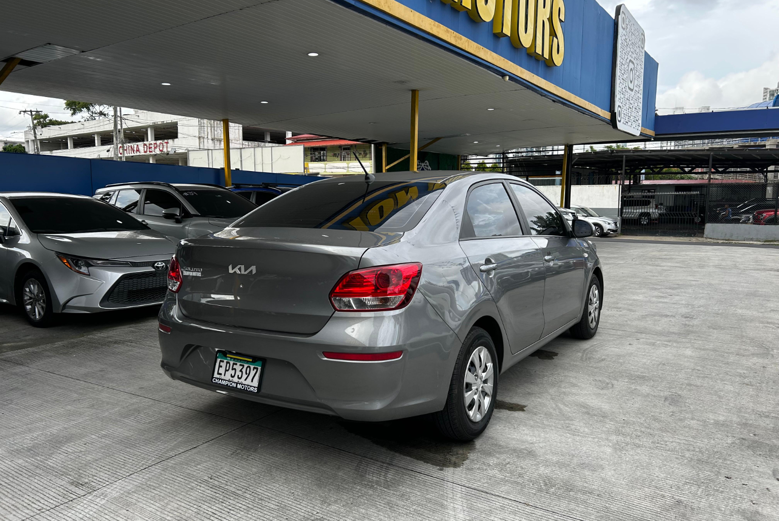 Kia Soluto 2026 Automático color Blanco, Imagen #4