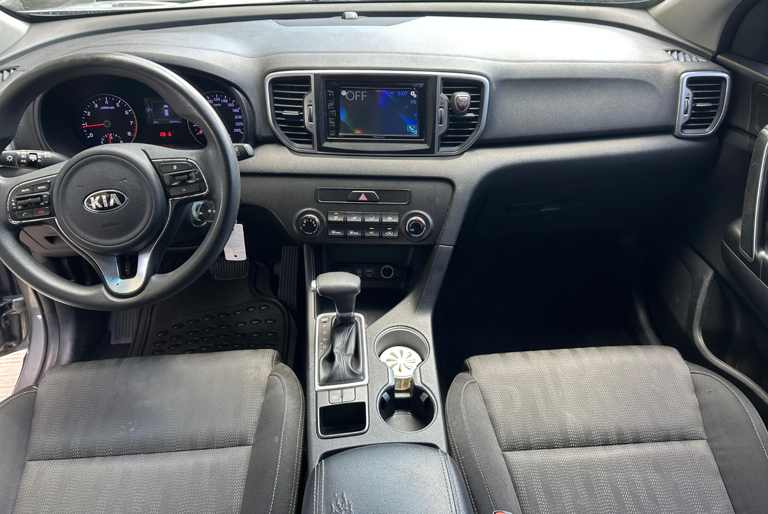 Kia Sportage 2018 Automático color Marron, Imagen #9