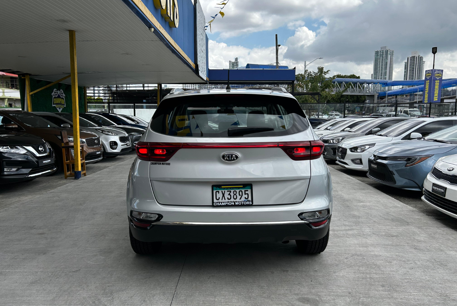 Kia Sportage 2020 Automático color Plateado, Imagen #5