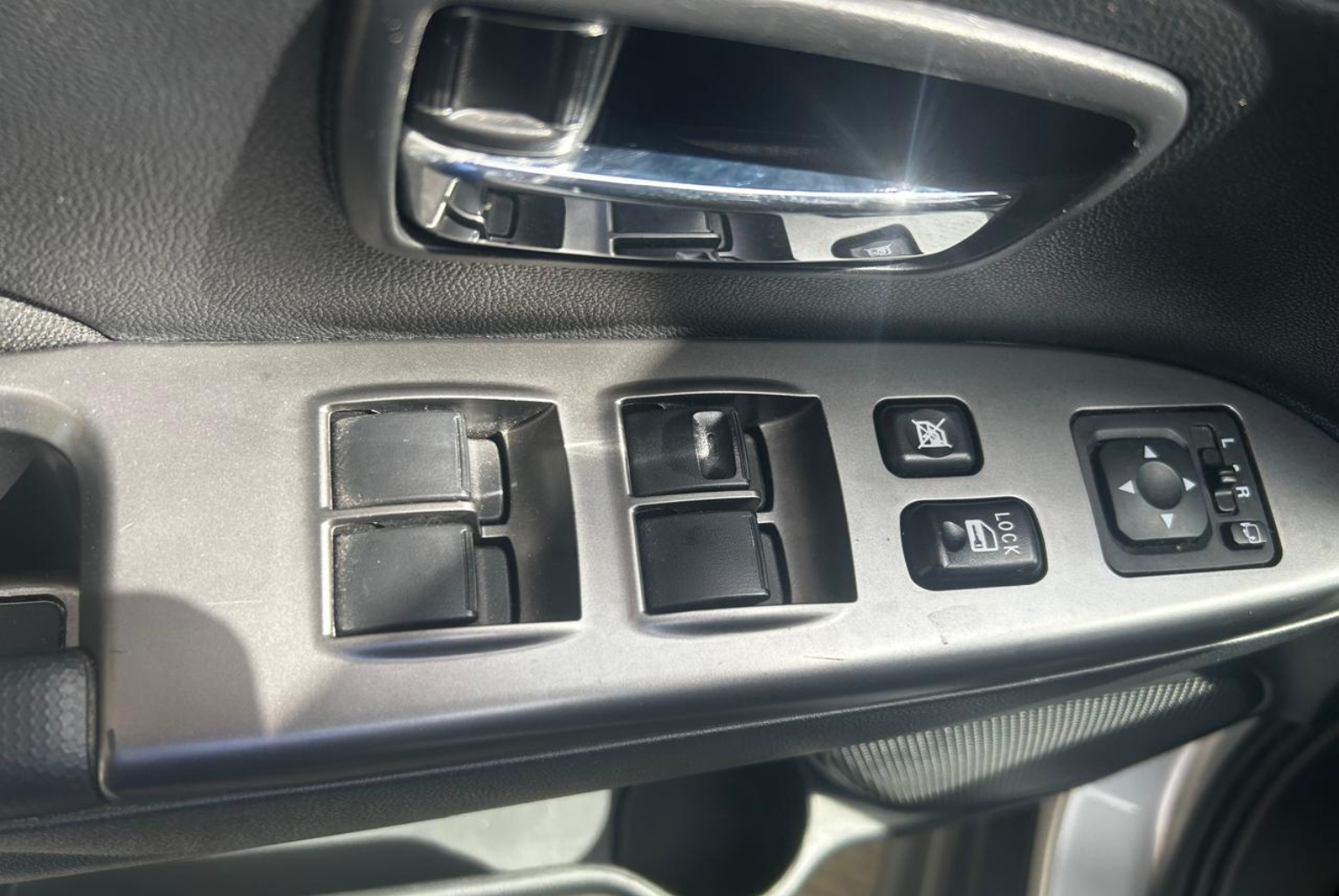 Mitsubishi Asx 2019 Automático color Plateado, Imagen #7