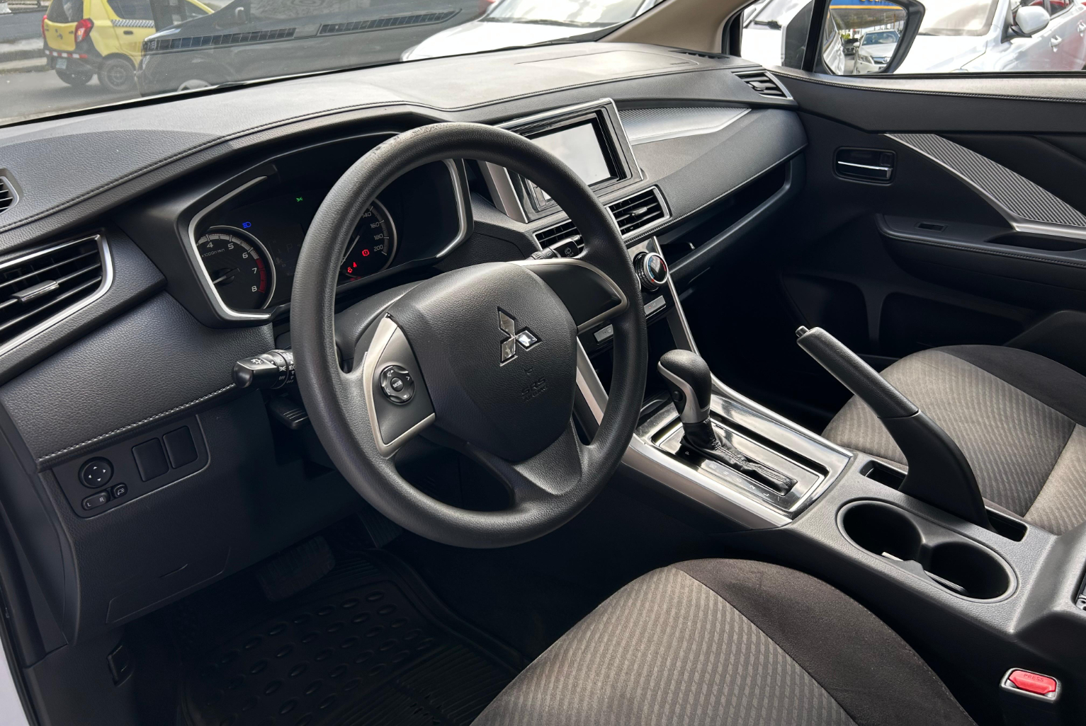 Mitsubishi Xpander 2020 Automático color Blanco, Imagen #7