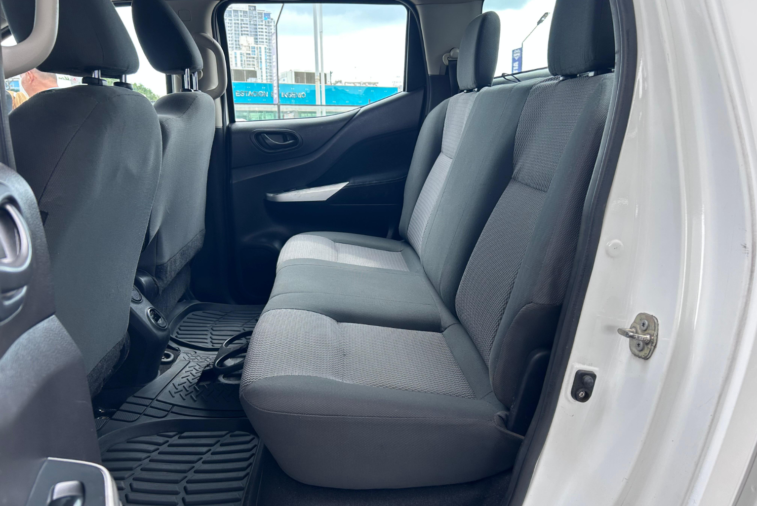 Nissan Frontier 2017 Manual color Blanco, Imagen #10