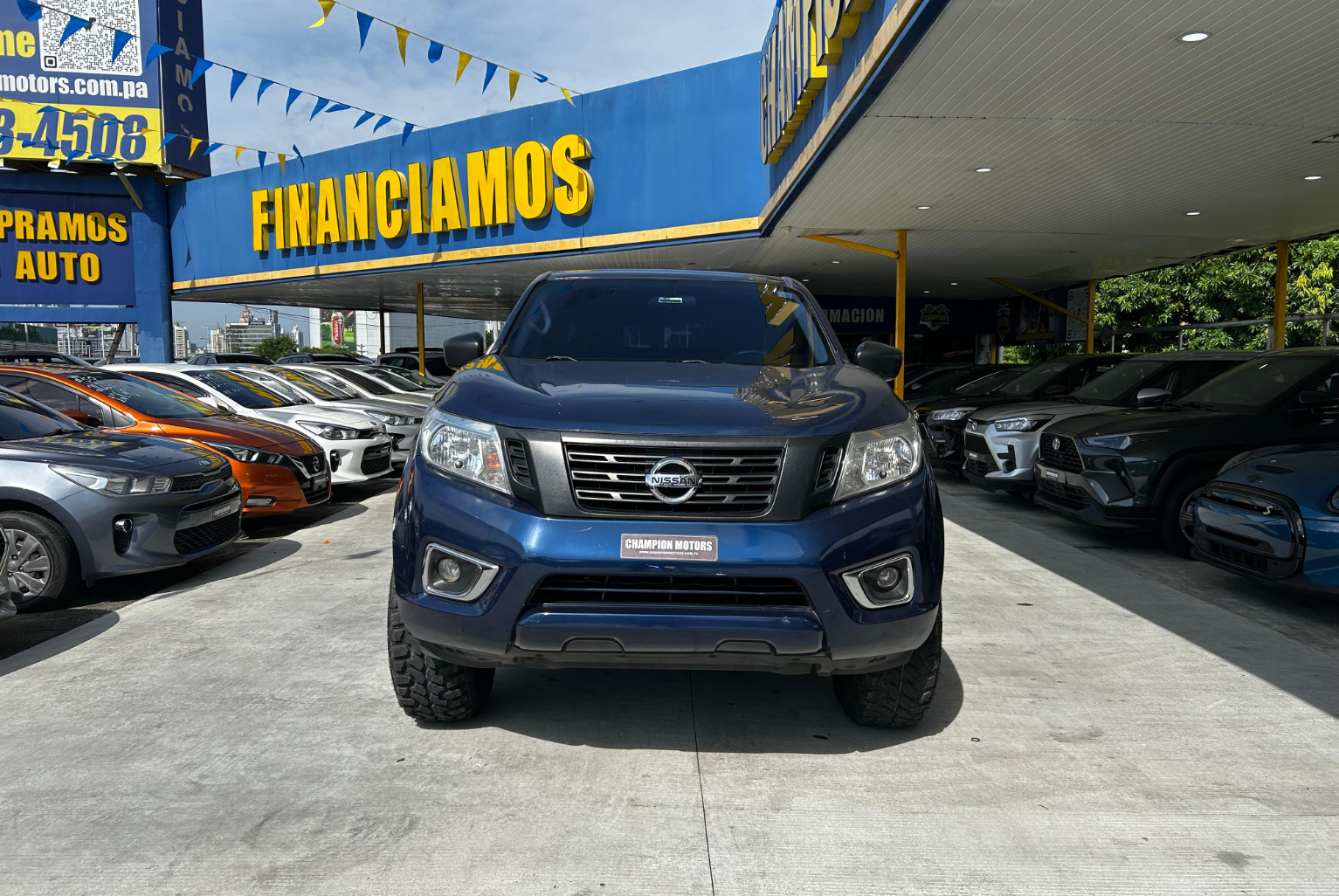 Nissan Frontier 2018 Manual color Azul, Imagen #2