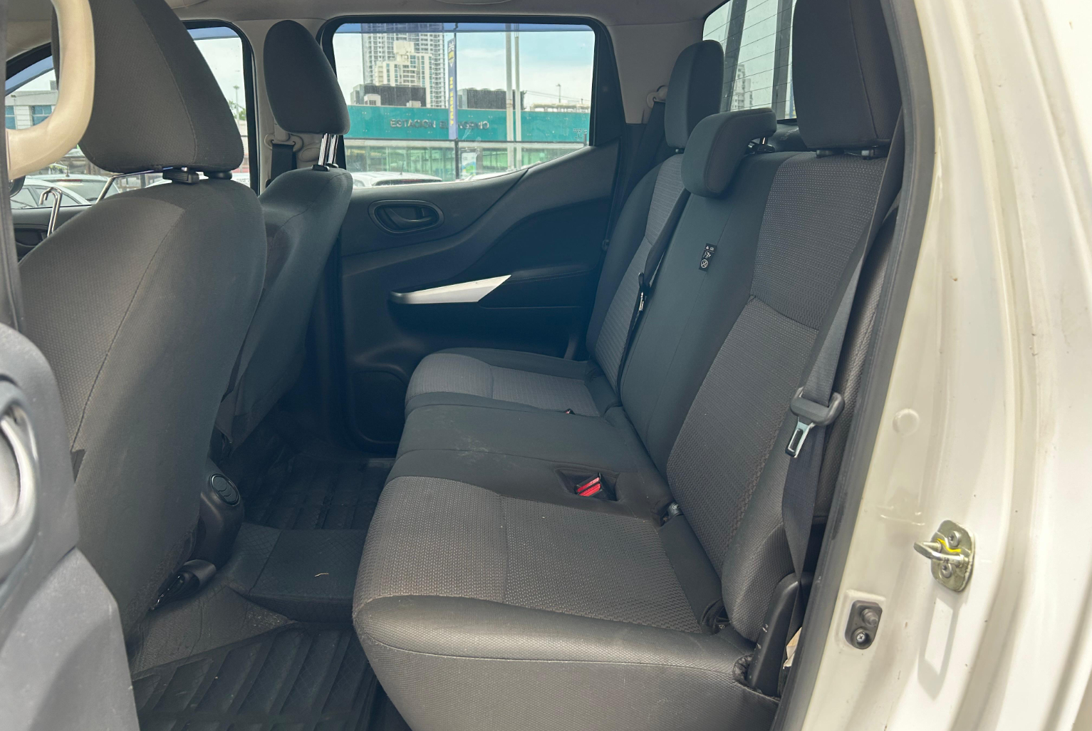 Nissan Frontier 2020 Manual color Blanco, Imagen #10