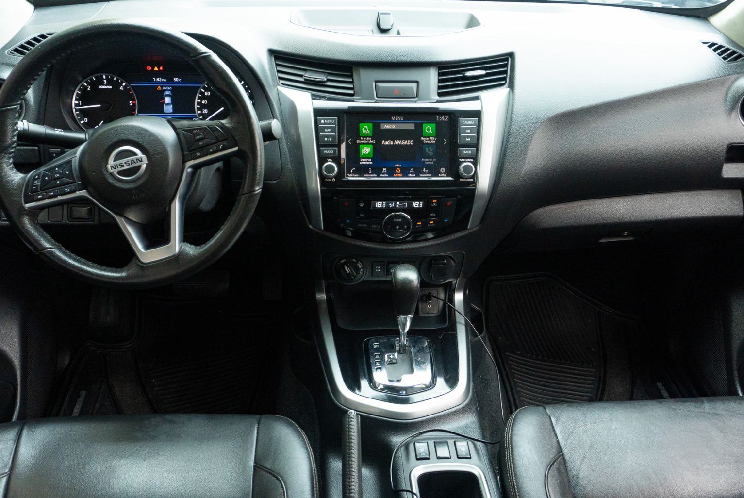 Nissan Frontier 2022 Automático color Blanco, Imagen #9