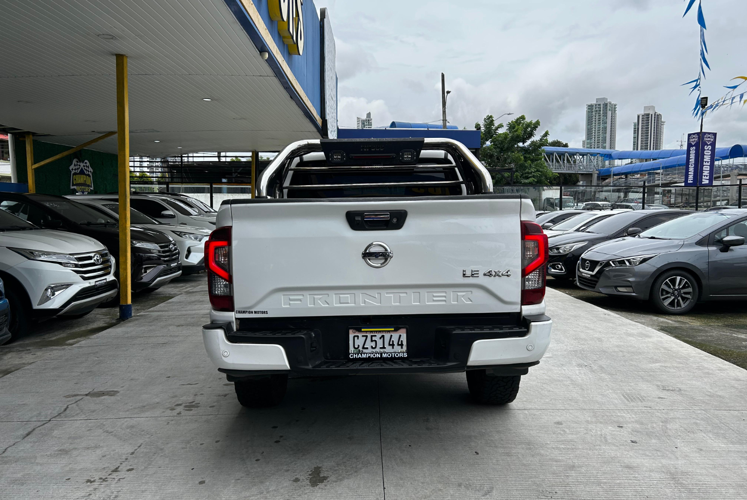 Nissan Frontier 2022 Automático color Blanco, Imagen #5