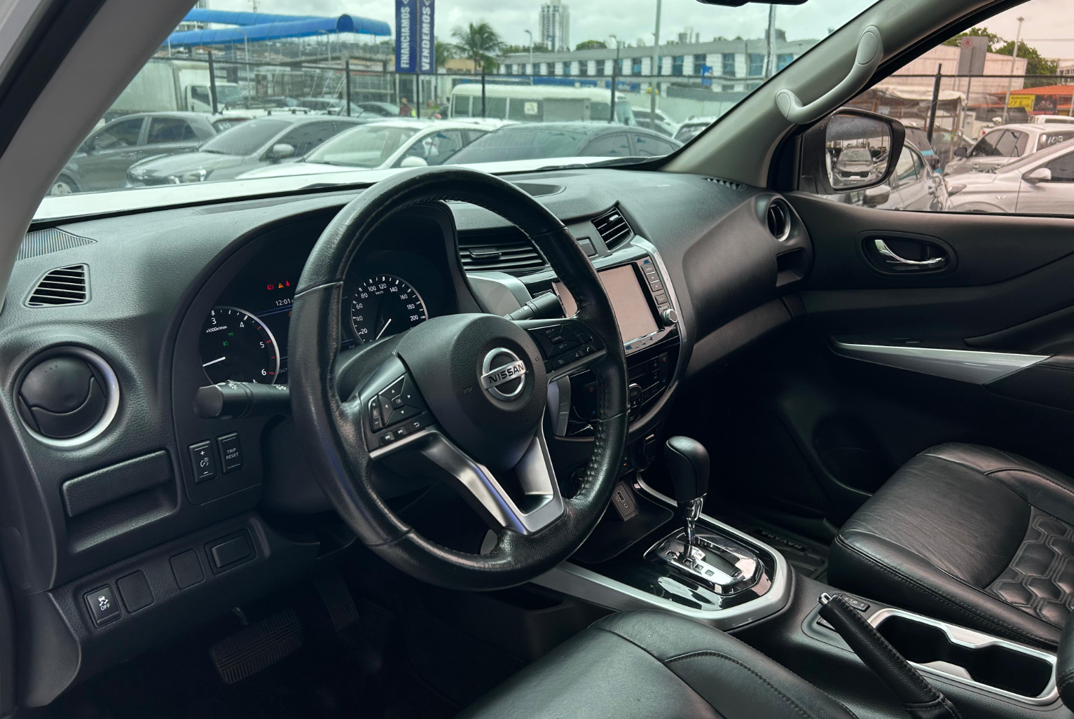 Nissan Frontier 2022 Automático color Blanco, Imagen #7