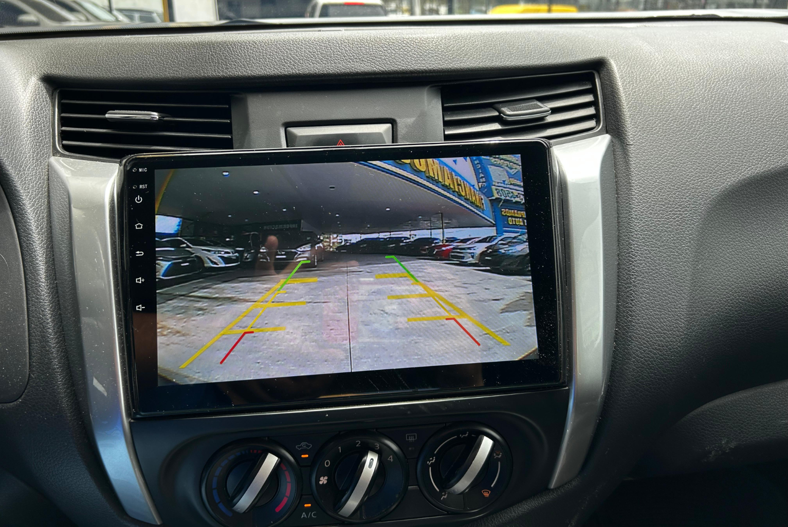 Nissan Frontier 2022 Manual color Gris, Imagen #12