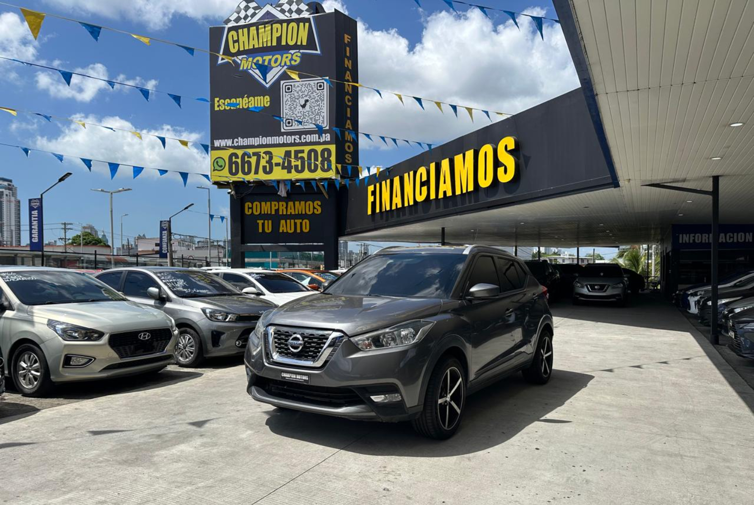 Nissan Kicks 2018 Manual color Gris, Imagen #1