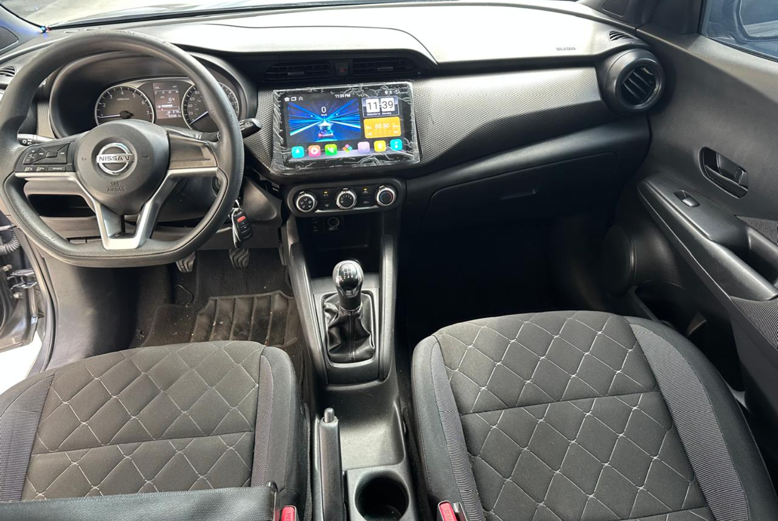 Nissan Kicks 2018 Manual color Gris, Imagen #10