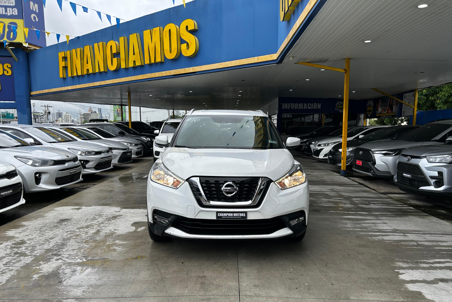Nissan Kicks 2019 Automático color Blanco, Imagen #2