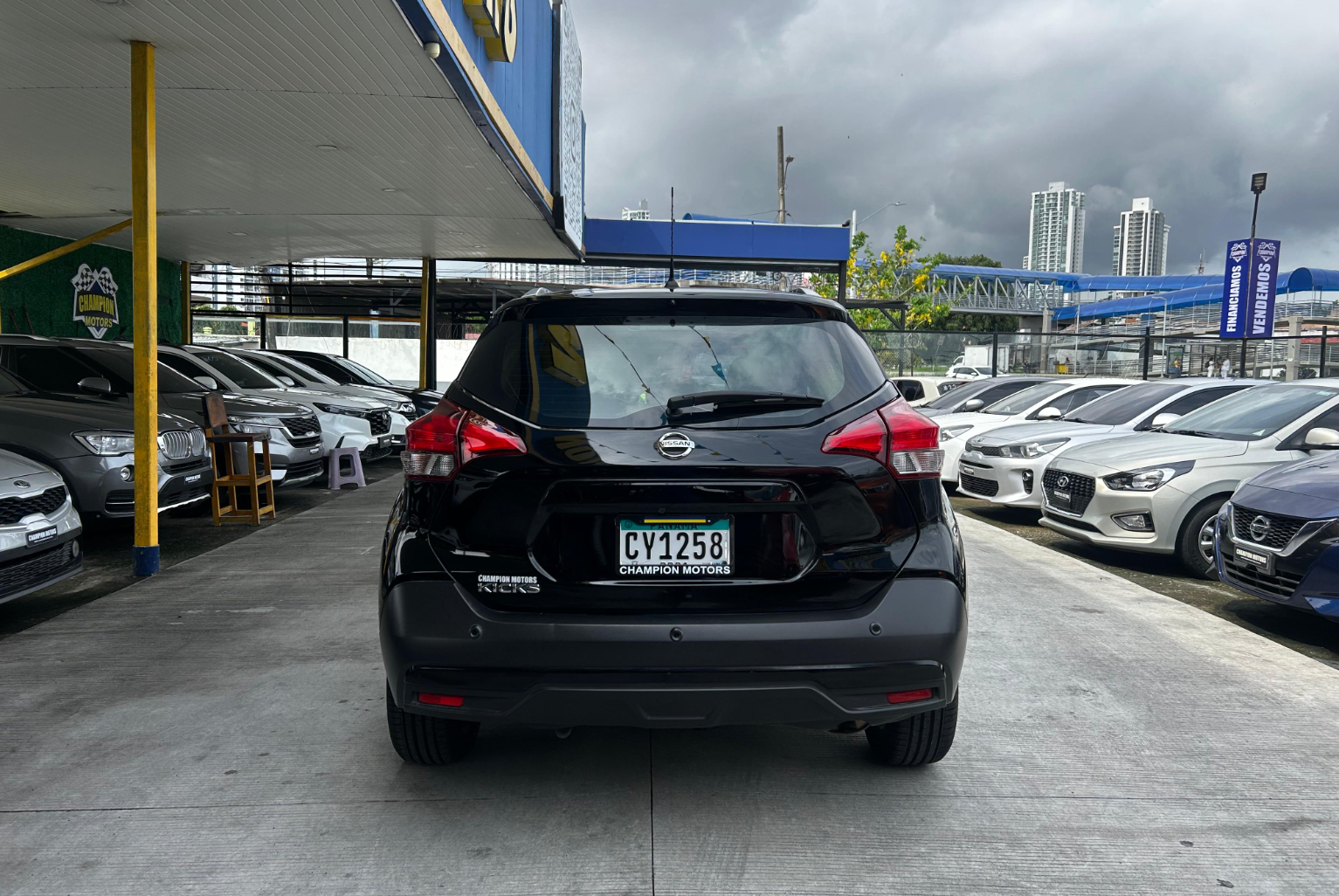 Nissan Kicks 2020 Automático color Negro, Imagen #5