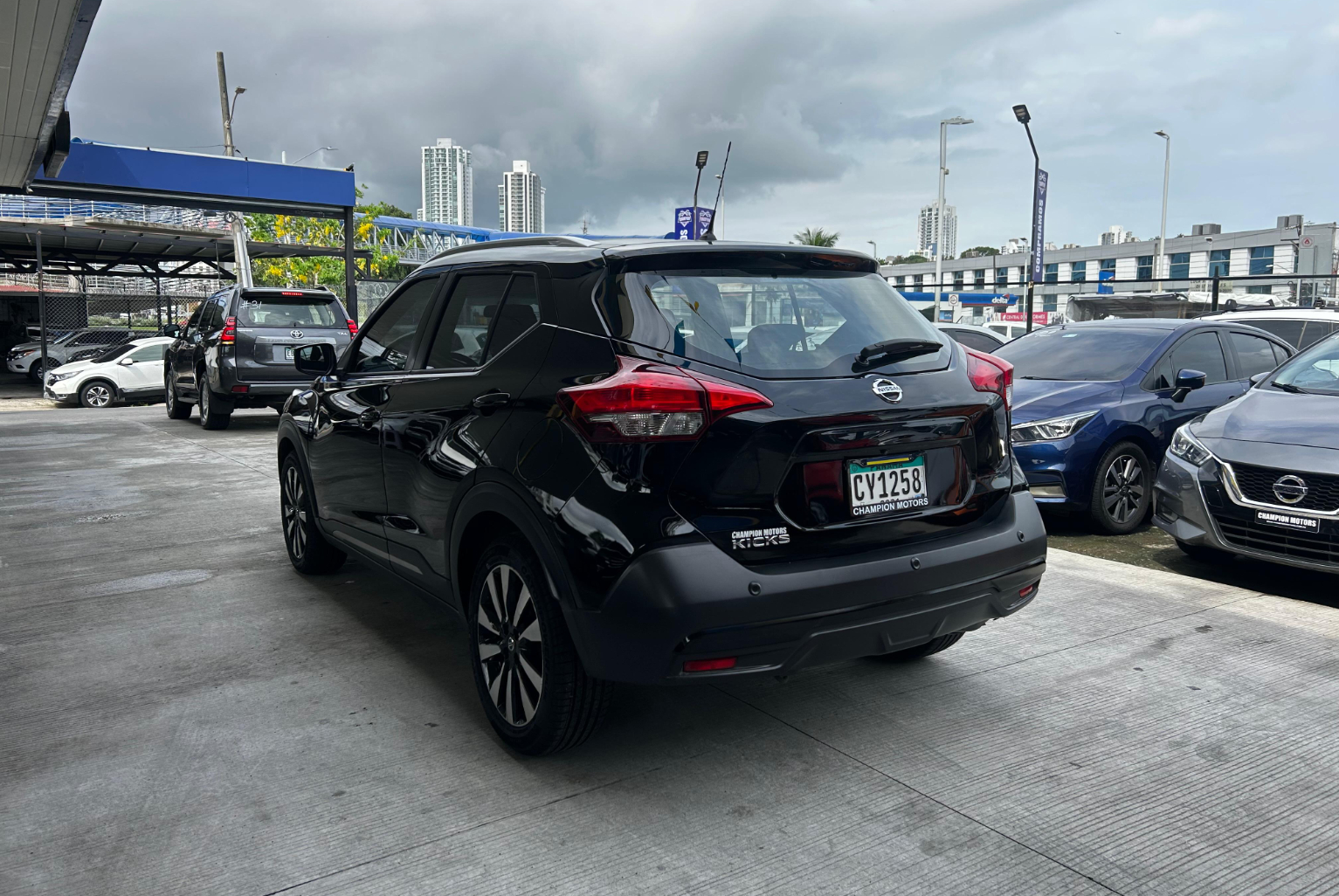 Nissan Kicks 2020 Automático color Negro, Imagen #6