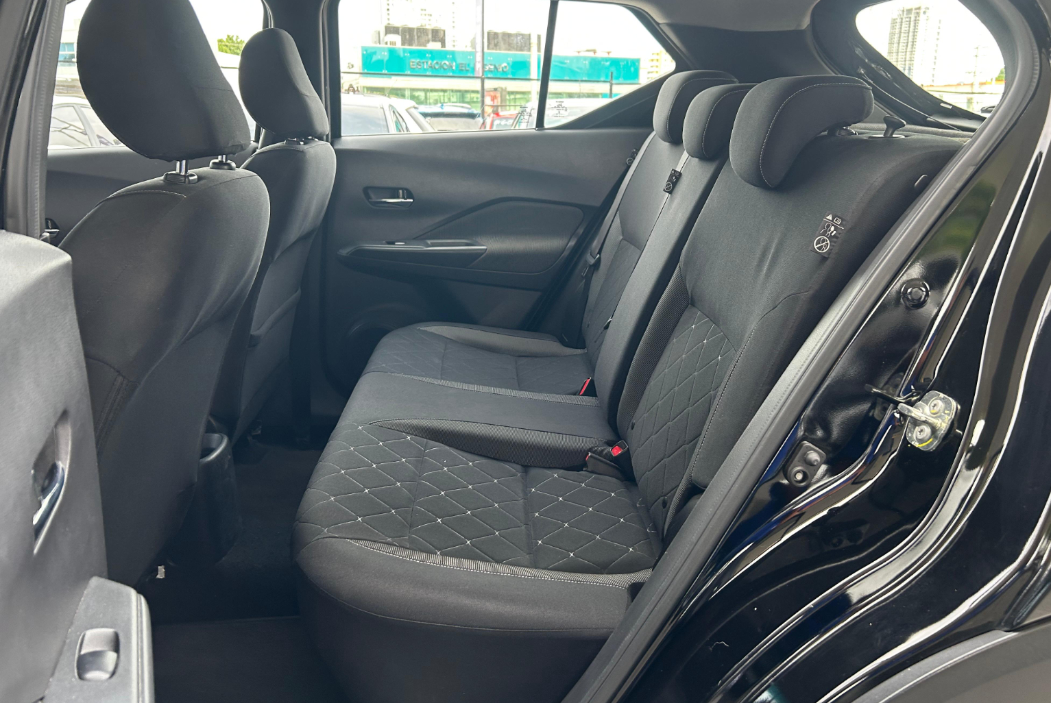 Nissan Kicks 2020 Automático color Negro, Imagen #10