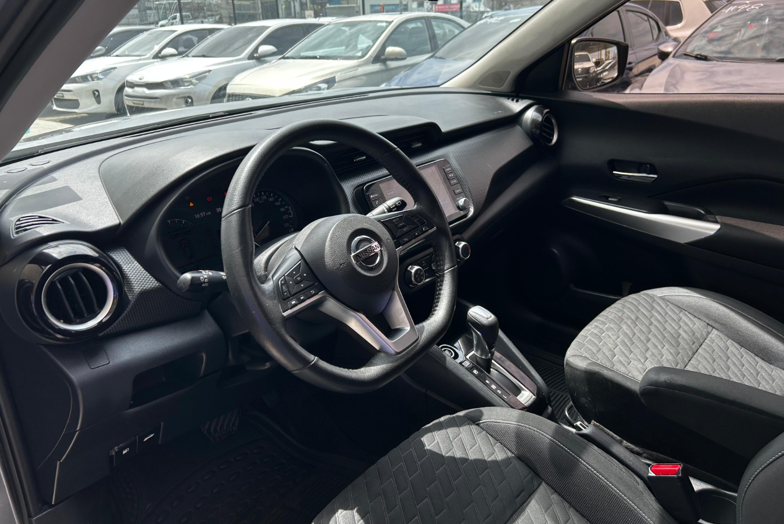 Nissan Kicks 2022 Automático color Gris, Imagen #7