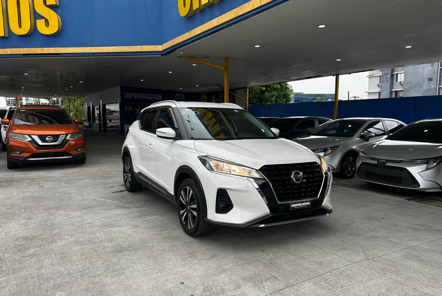 Nissan Kicks 2022 Automático color Blanco, Imagen #3