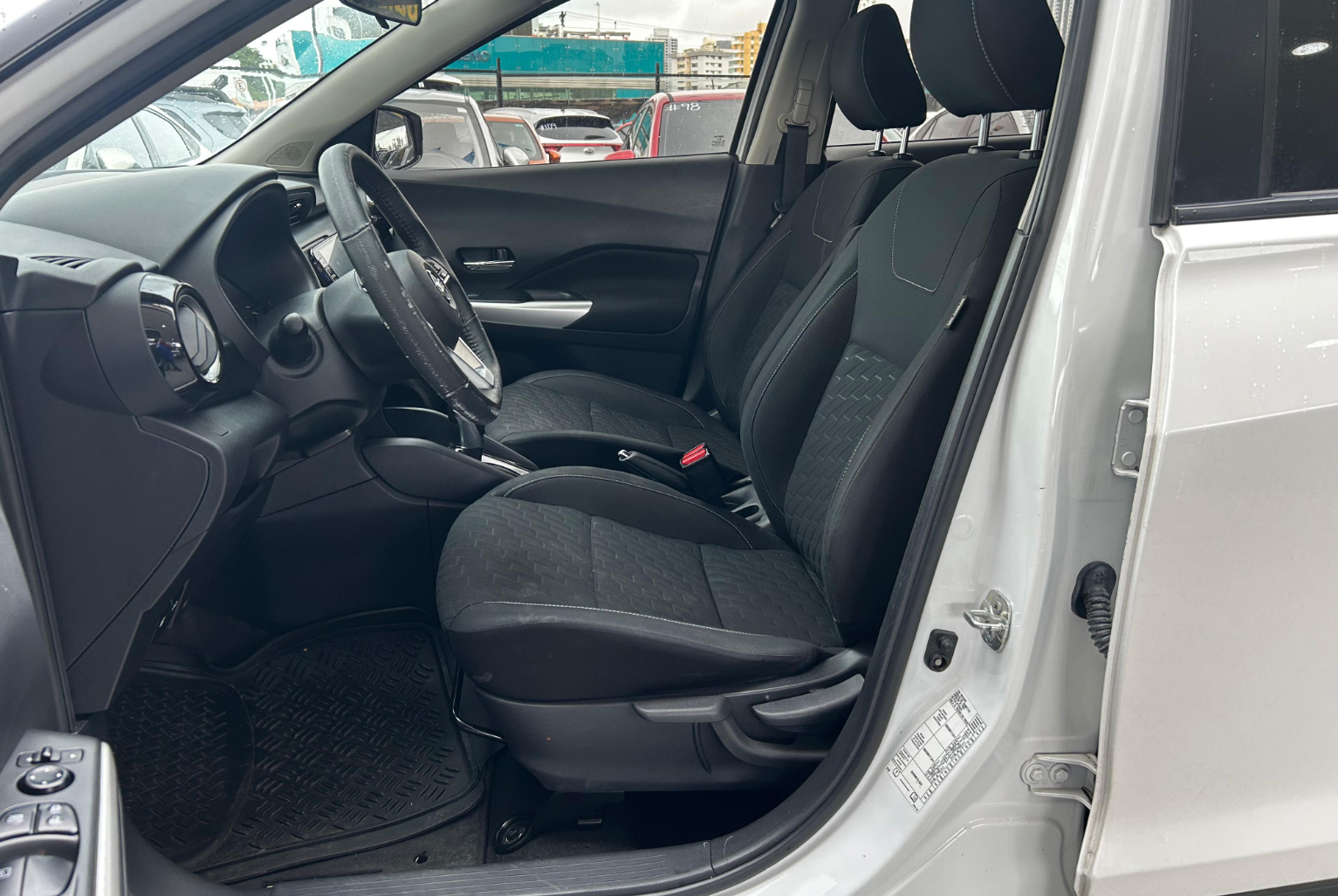 Nissan Kicks 2022 Automático color Blanco, Imagen #7