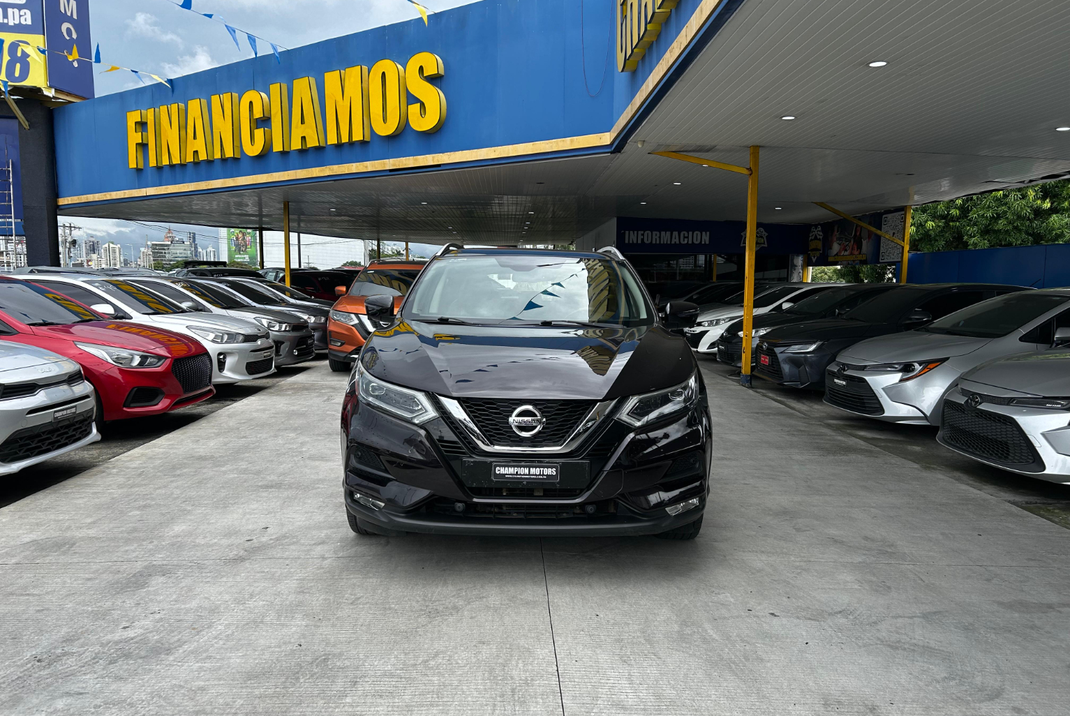 Nissan Qashqai 2020 Automático color Negro, Imagen #2