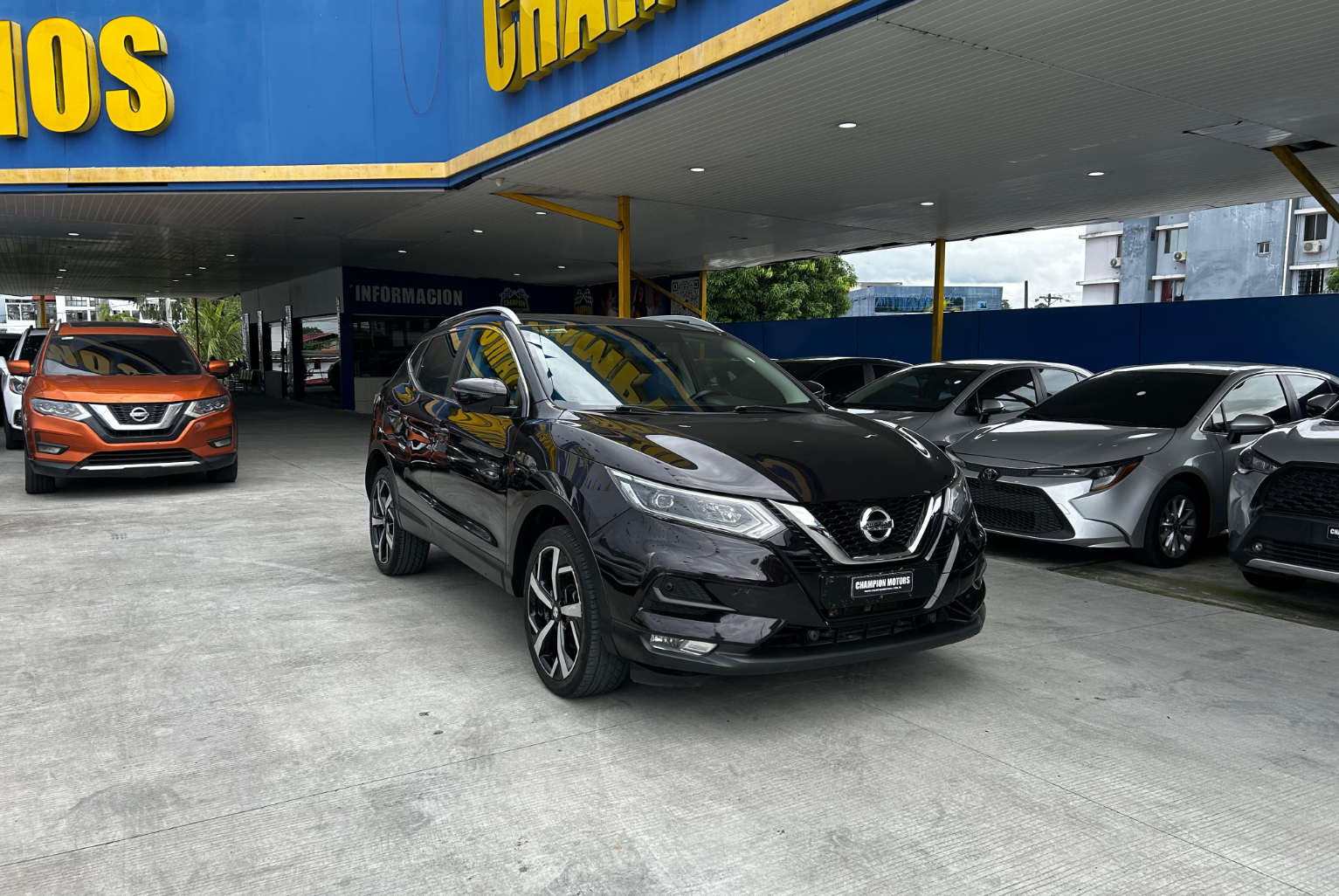 Nissan Qashqai 2020 Automático color Negro, Imagen #3