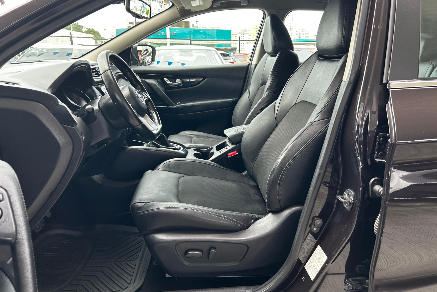 Nissan Qashqai 2020 Automático color Negro, Imagen #8