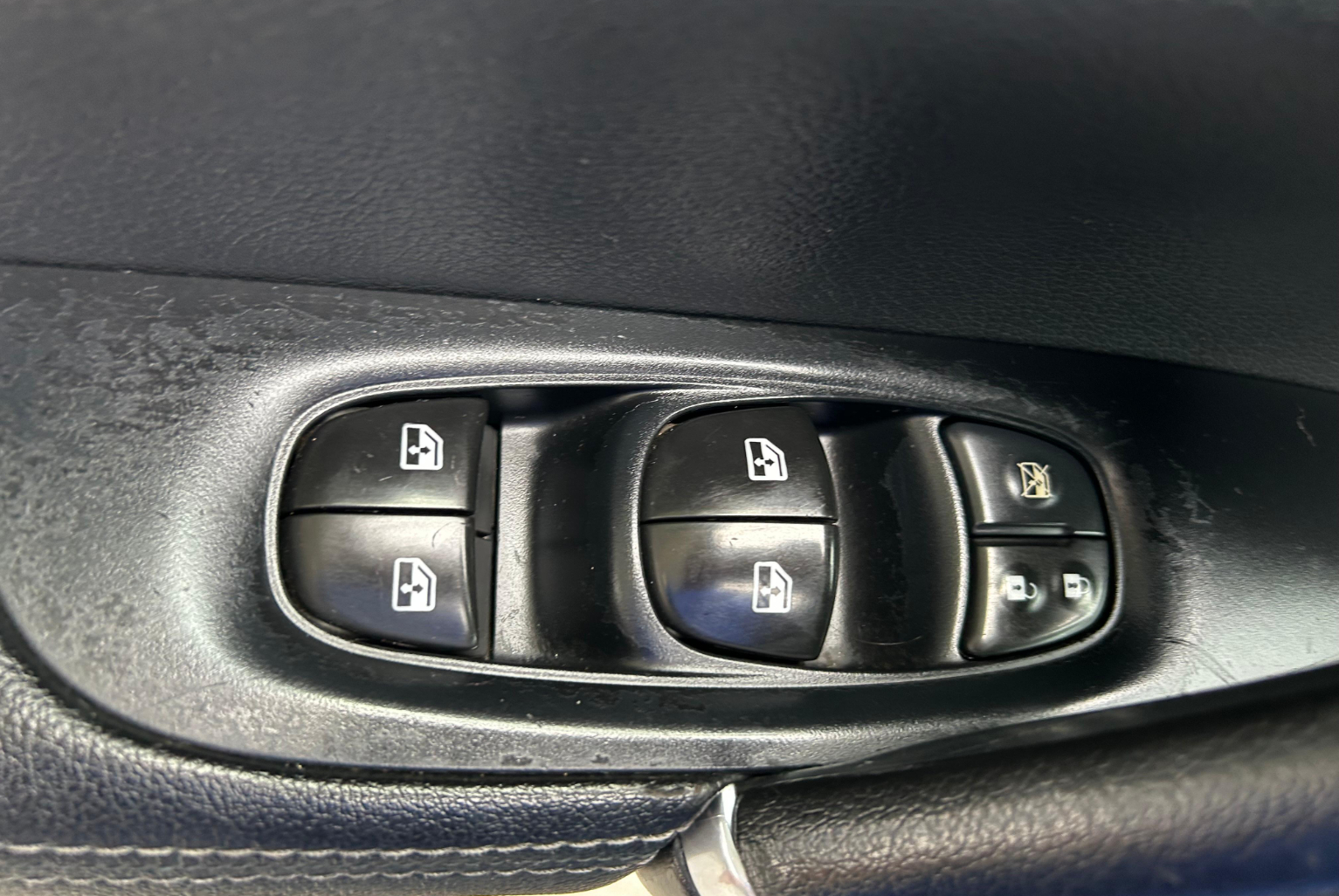 Nissan Qashqai 2020 Automático color Negro, Imagen #12