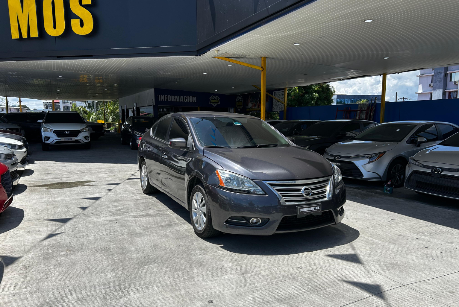 Nissan Sentra 2015 Automático color Gris, Imagen #3
