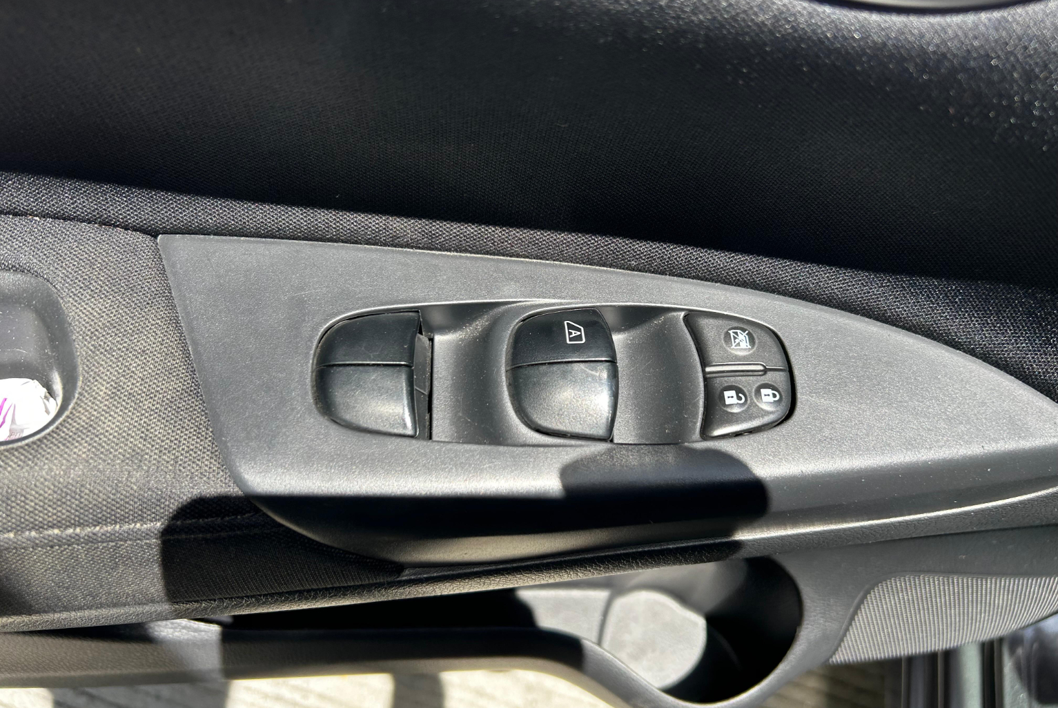 Nissan Sentra 2015 Automático color Gris, Imagen #12