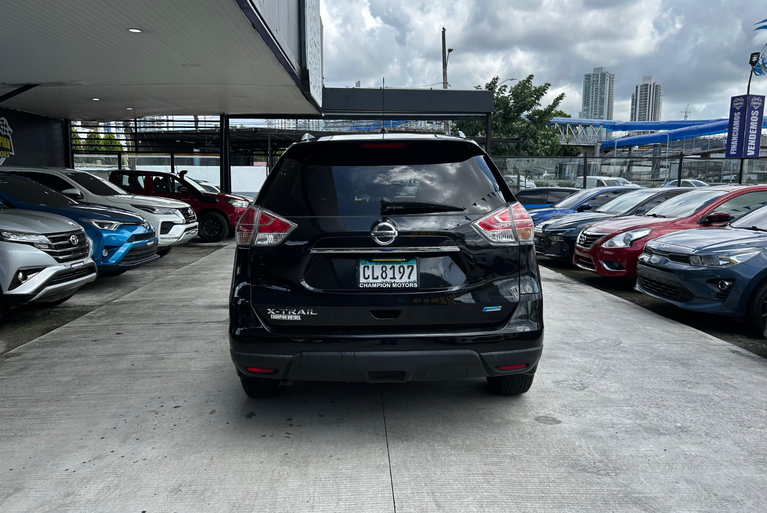 Nissan X-Trail 2018 Automático color Negro, Imagen #5