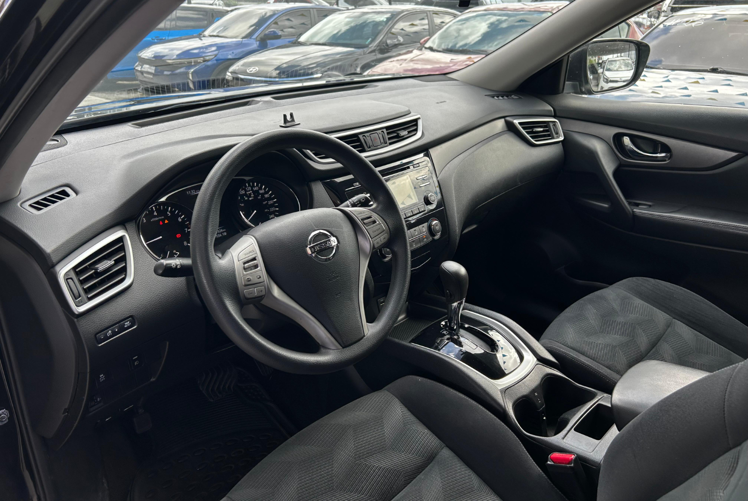 Nissan X-Trail 2018 Automático color Negro, Imagen #7