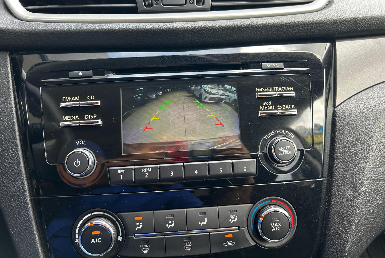 Nissan X-Trail 2018 Automático color Negro, Imagen #11