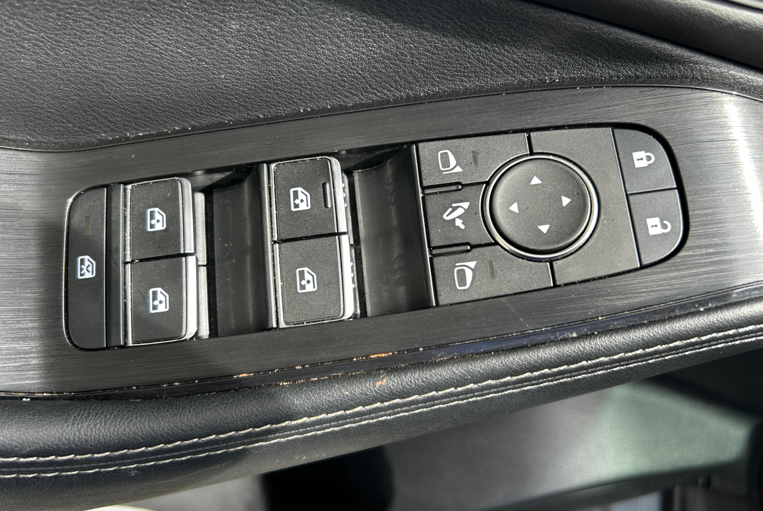 Nissan X-Trail 2026 Automático color Gris, Imagen #14