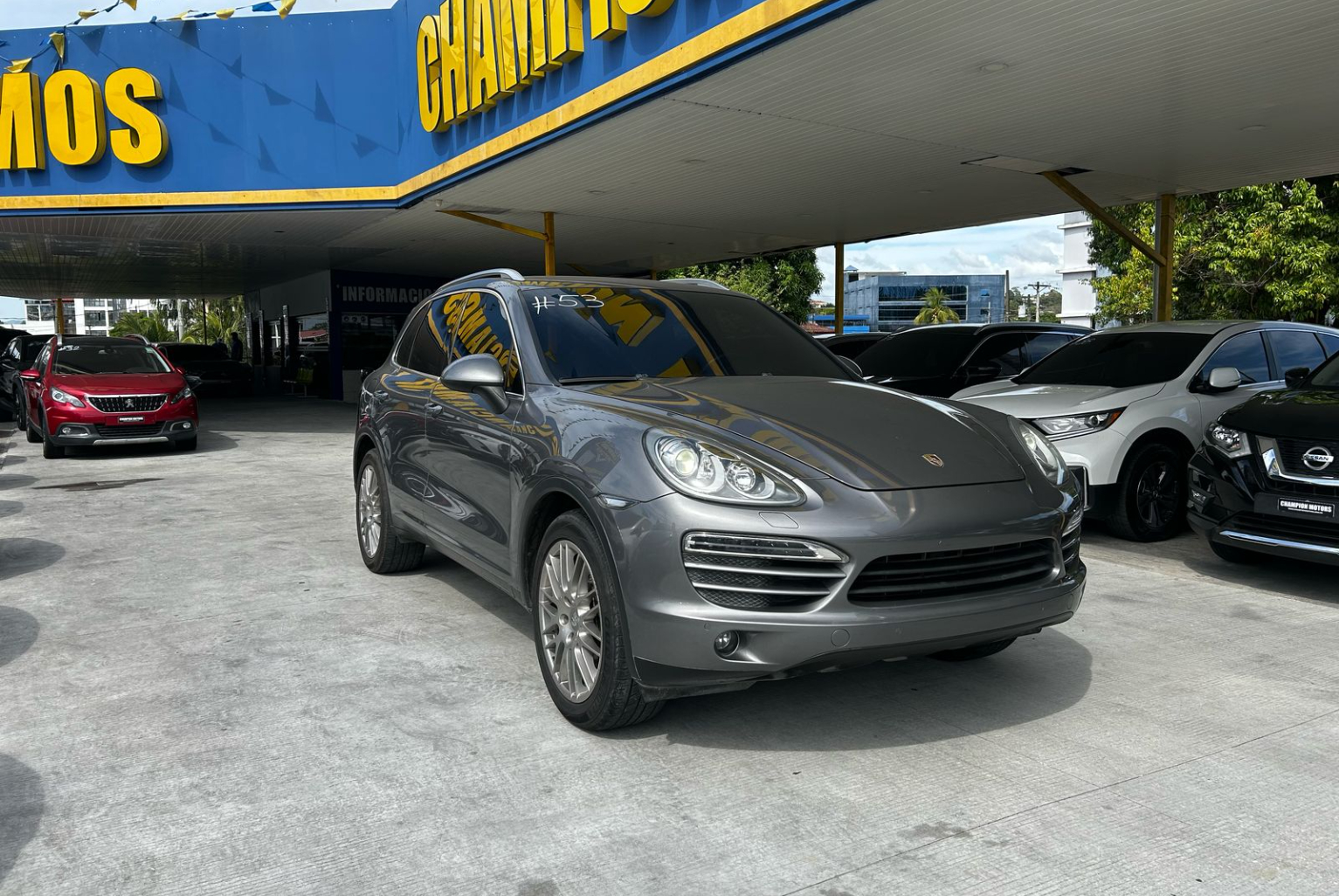 Porsche Cayenne 2012 Automático color Plateado, Imagen #3
