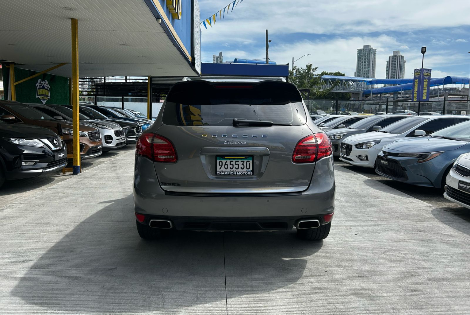 Porsche Cayenne 2012 Automático color Plateado, Imagen #5