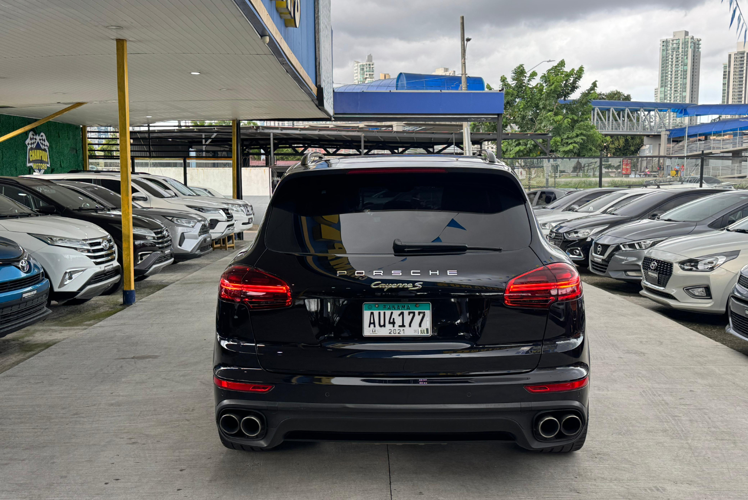 Porsche Cayenne 2015 Automático color Negro, Imagen #5