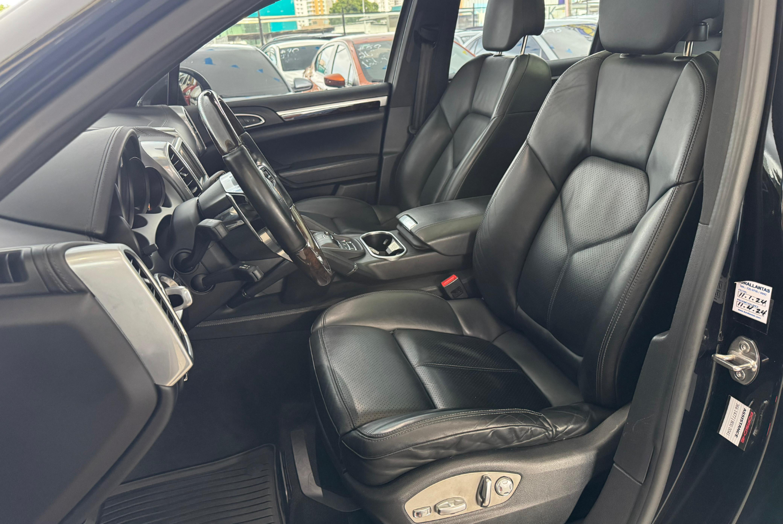 Porsche Cayenne 2015 Automático color Negro, Imagen #8