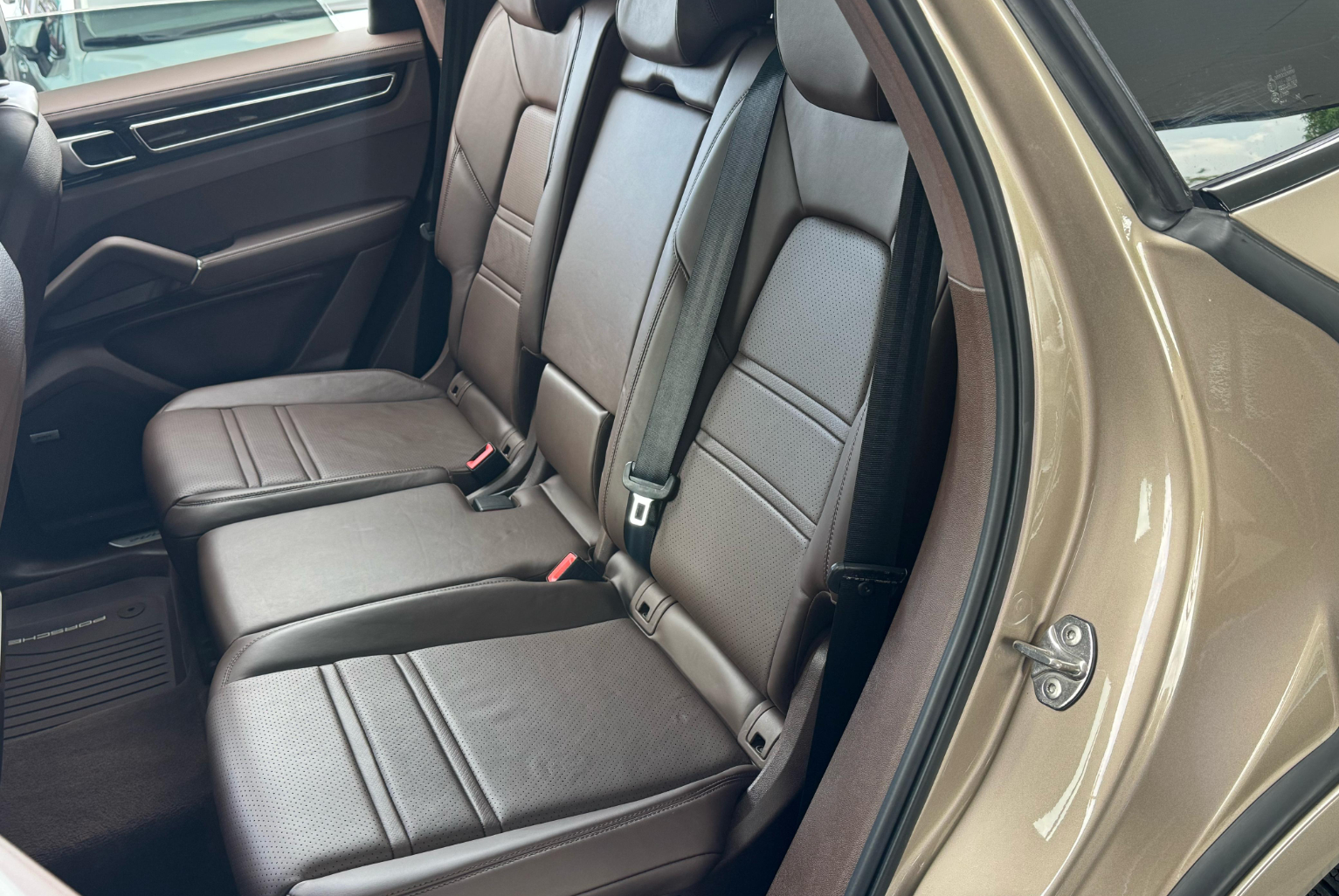 Porsche Cayenne 2019 Automático color Beige, Imagen #7