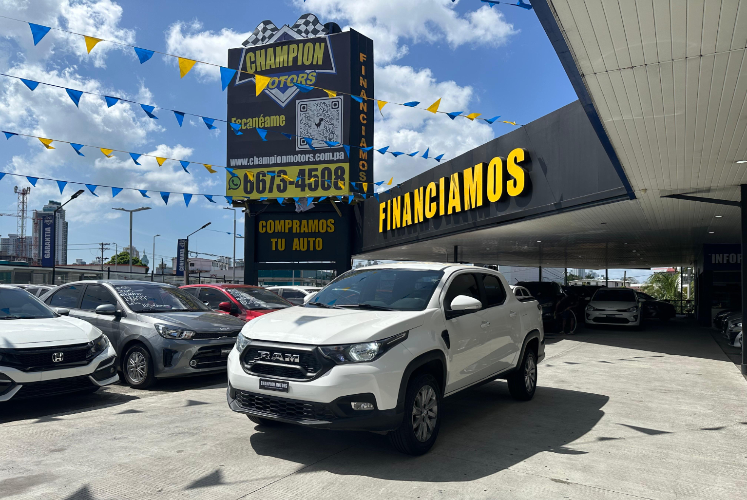 Ram Ram 700 2023 Manual color Blanco, Imagen #1