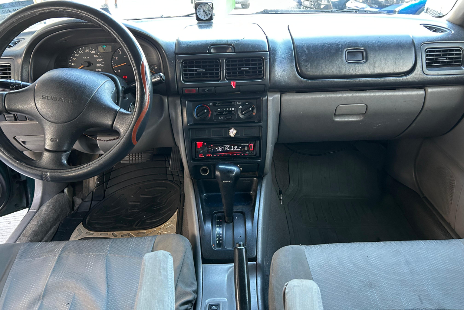 Subaru Forester 1998 Automático color Verde, Imagen #10