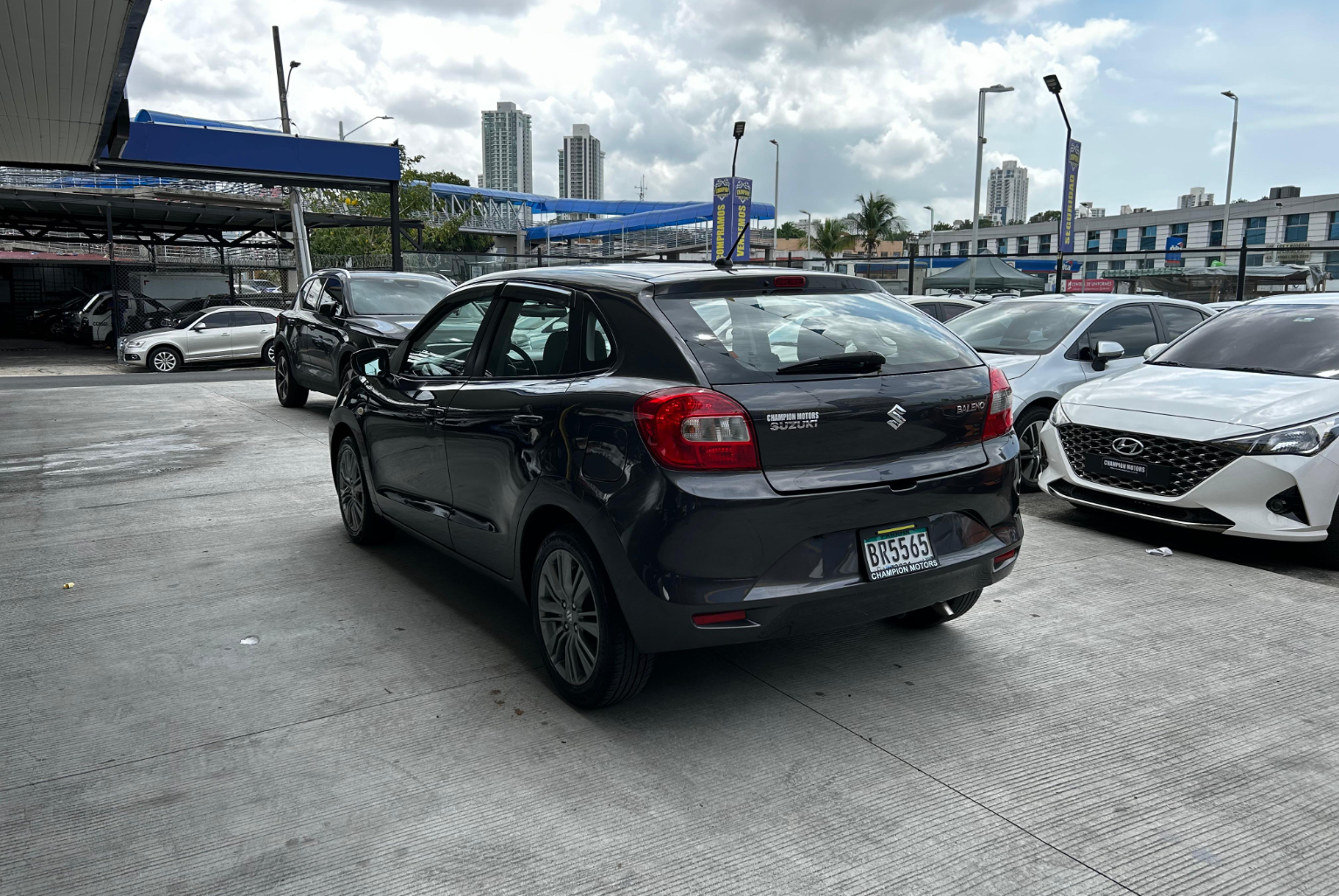 Suzuki Baleno 2019 Manual color Negro, Imagen #6