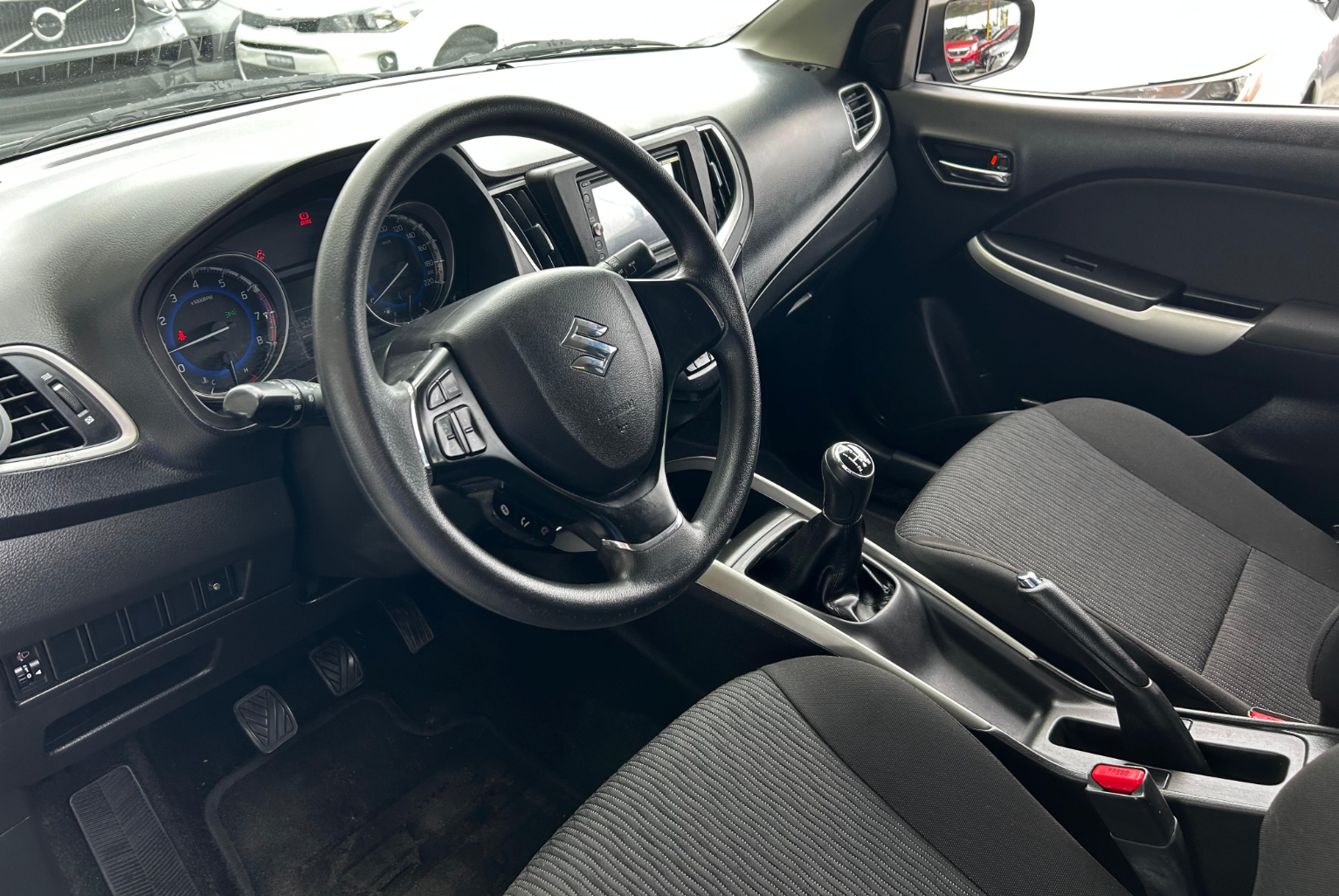 Suzuki Baleno 2019 Manual color Negro, Imagen #7