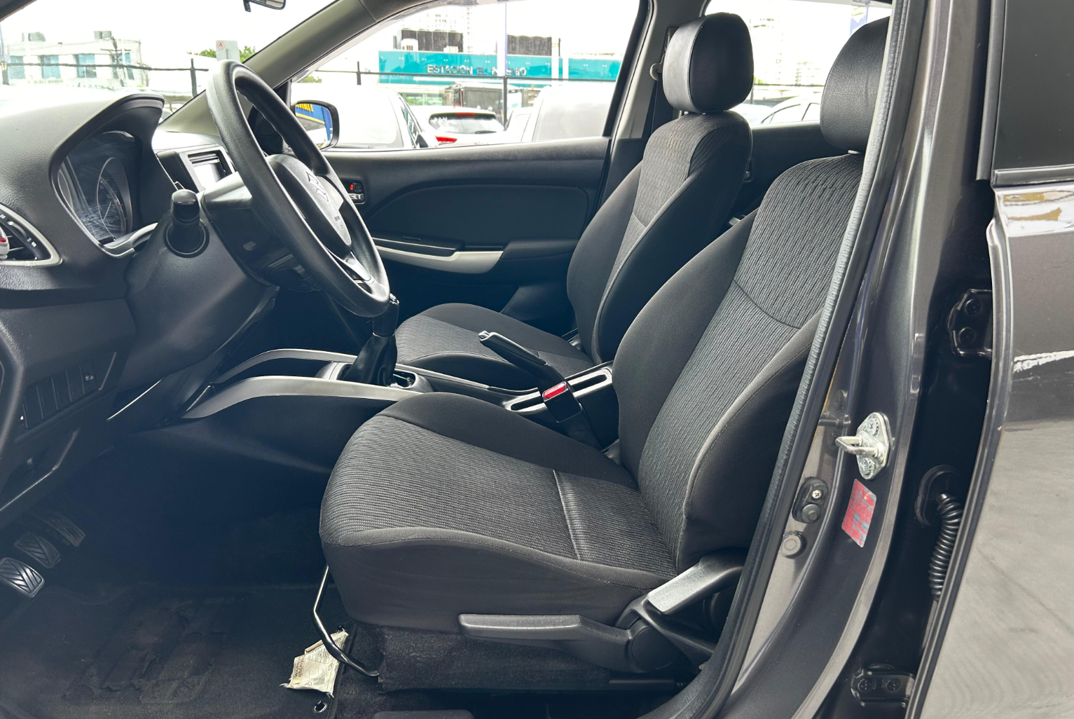 Suzuki Baleno 2019 Manual color Negro, Imagen #8
