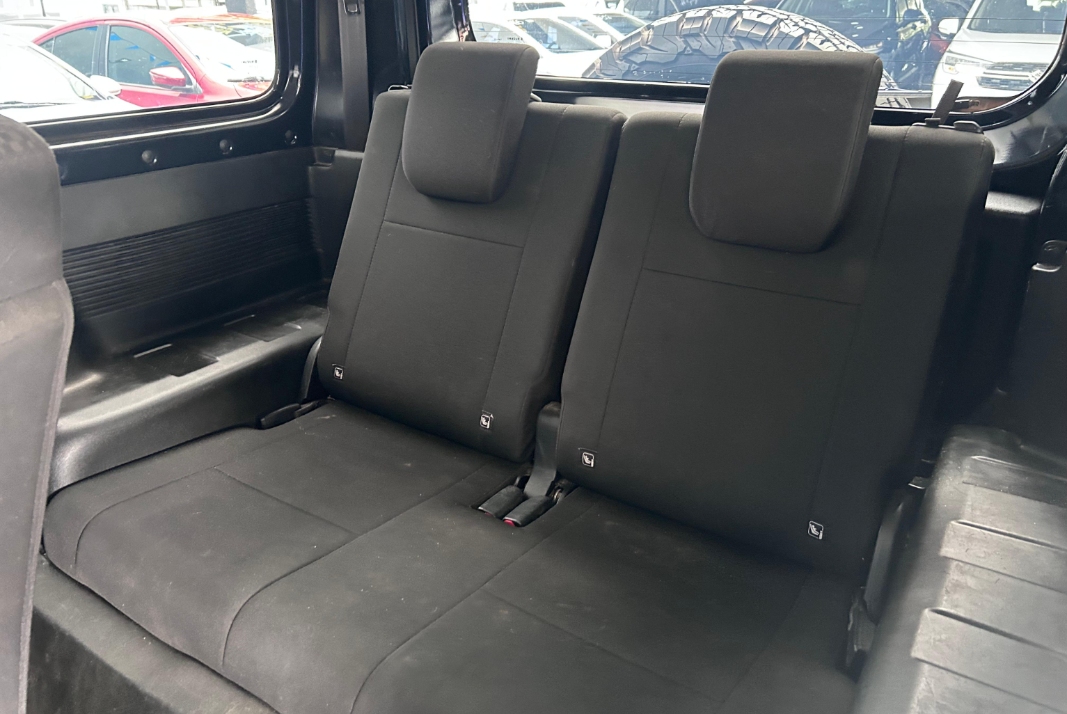 Suzuki Jimny 2025 Manual color Negro, Imagen #9