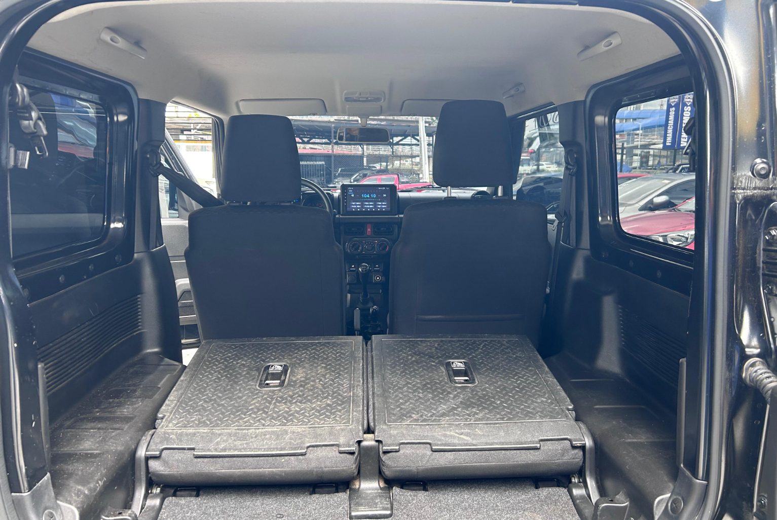 Suzuki Jimny 2025 Manual color Negro, Imagen #10