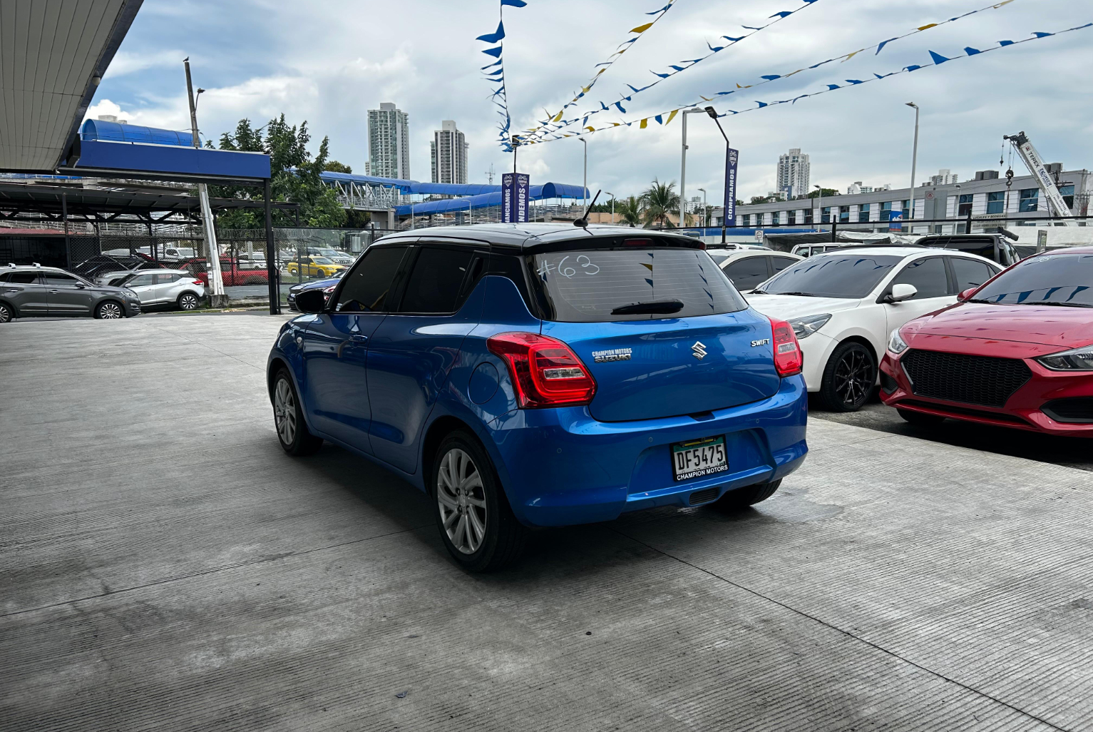 Suzuki Swift 2024 Automático color Azul, Imagen #6