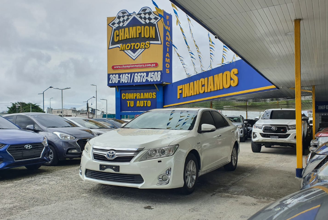 Toyota Camry 2013 Automático color Blanco, Imagen #1