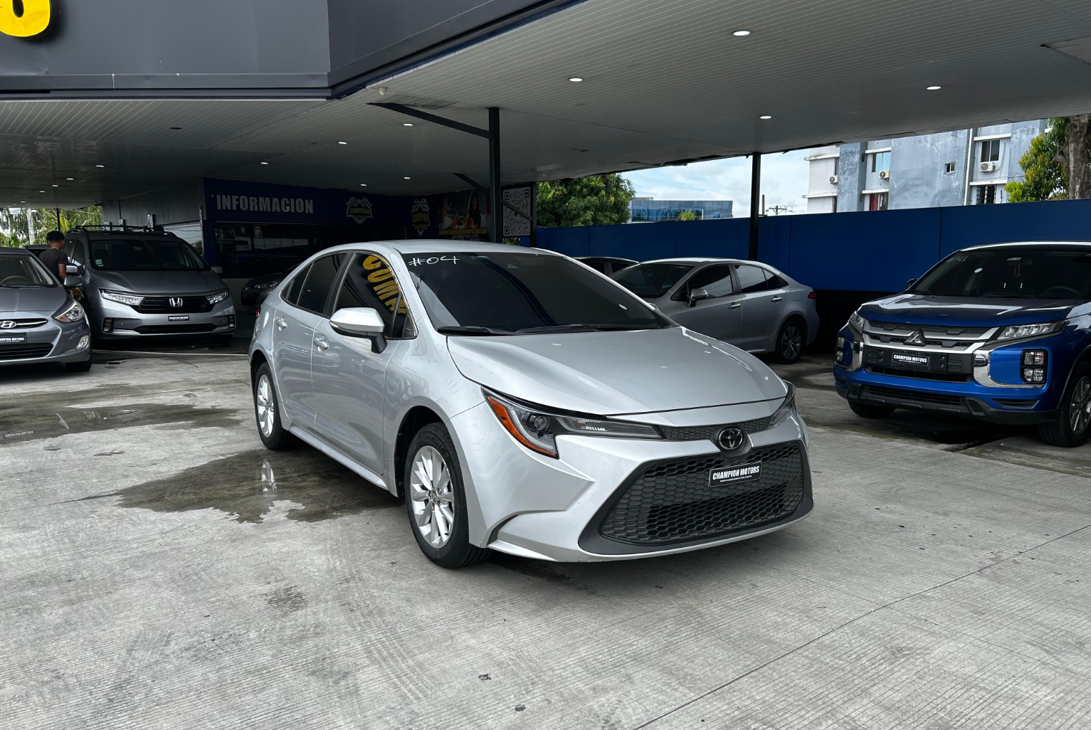 Toyota Corolla 2022 Automático color Plateado, Imagen #3