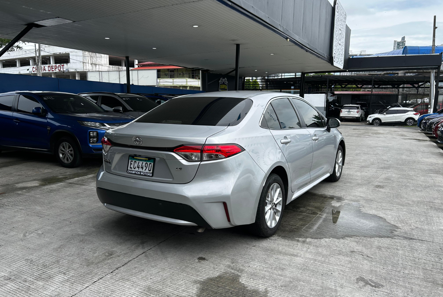 Toyota Corolla 2022 Automático color Plateado, Imagen #4