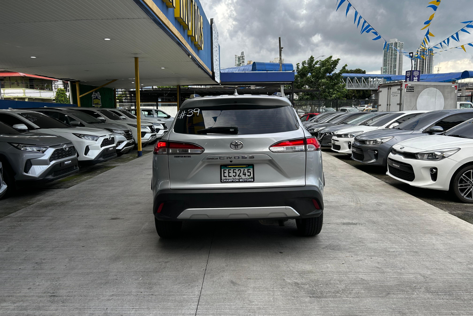 Toyota Corolla Cross 2022 Automático color Plateado, Imagen #5